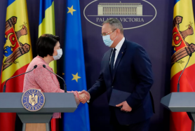 Republica Moldova – România și problema „vițelului blând care suge de la două vaci”